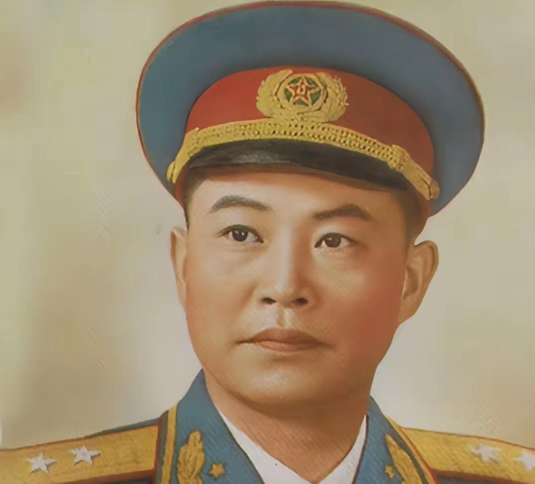 1938年，500名日军屠村后立刻逃了。25岁团长得知消息怒不可遏，连夜率部追击