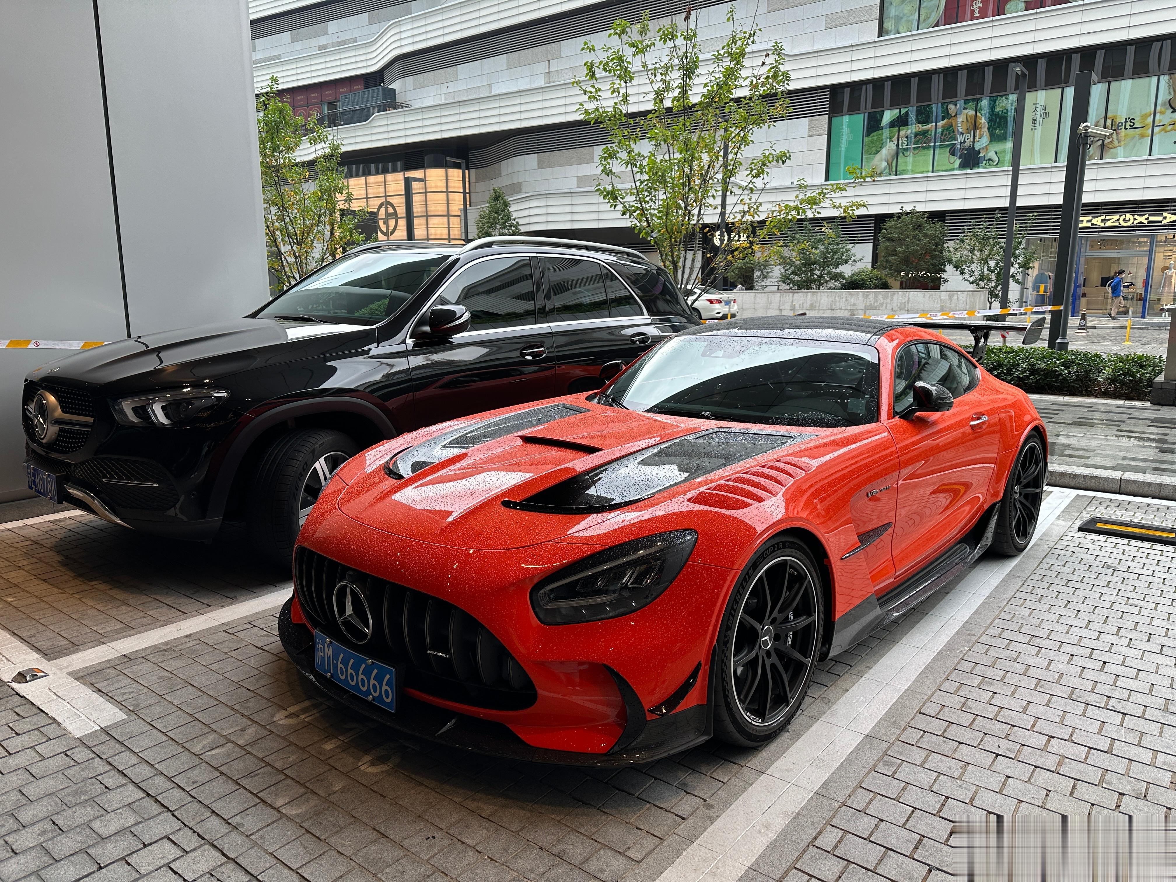 66666！AMG GT Black Series  ​​​