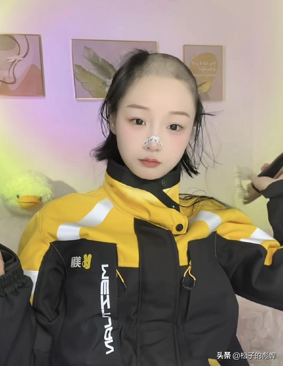 看到一个女外卖员骑手把头子剃了，这是真的勇气可嘉啊，要知道“美丽”在女生眼里大于