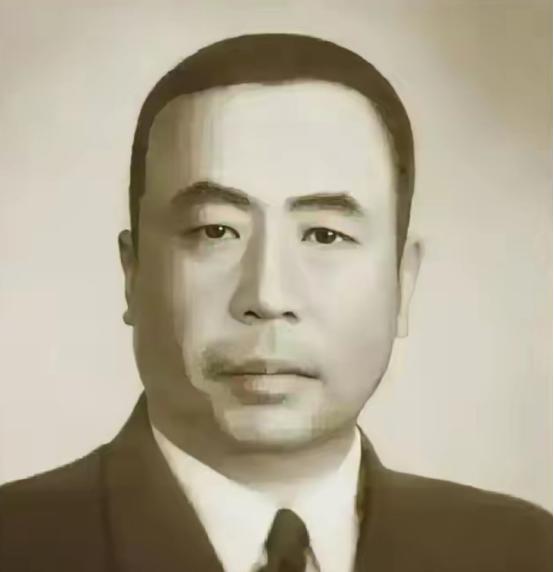 1949年冬天，台北街头寒风刺骨。陈宝仓把妻子和四个孩子送上开往香港的货轮时，最