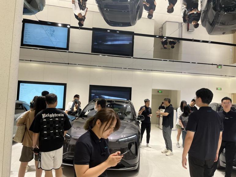 蔚来的黑粉是真的多，没买全新ES6之前，感觉认识不认识的都要来喷两句，但我自己去