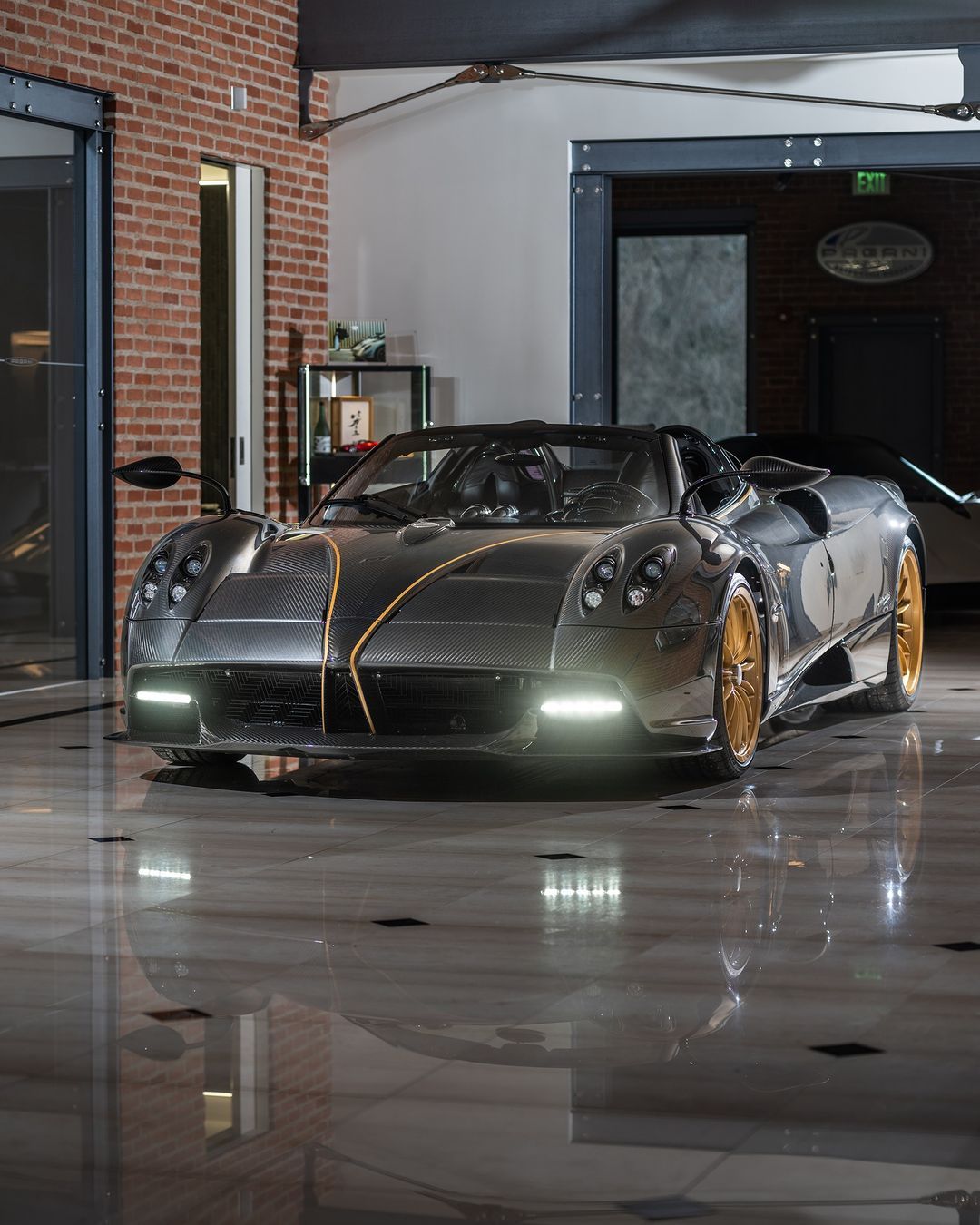 帕加尼Huayra Roadster ​​​