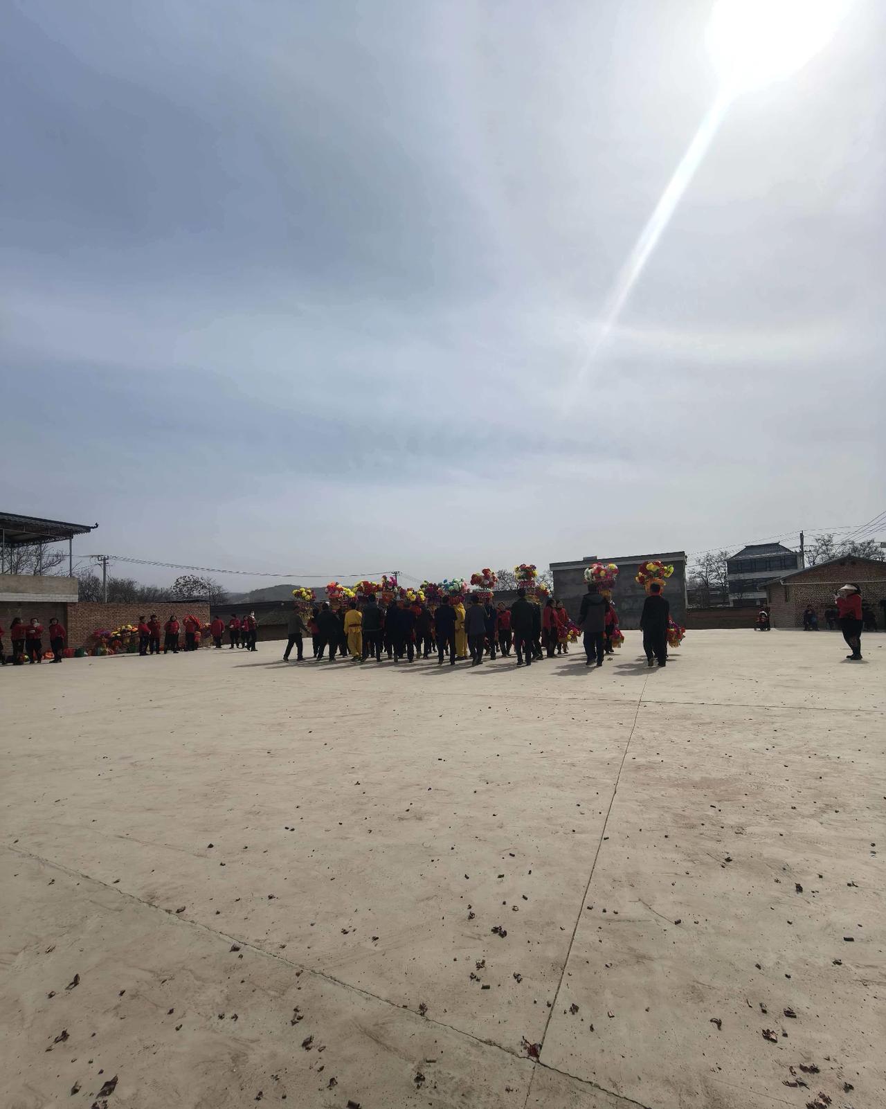 就你们男人那玩意，老娘年轻时见过的割了能拉一卡车。就你的那小鸟充大炮的蔫巴货，放