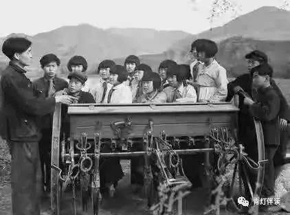 龙井往事：那些火红的岁月

上世纪五十年代，延吉县（今龙井一带）的乡村里，正涌动