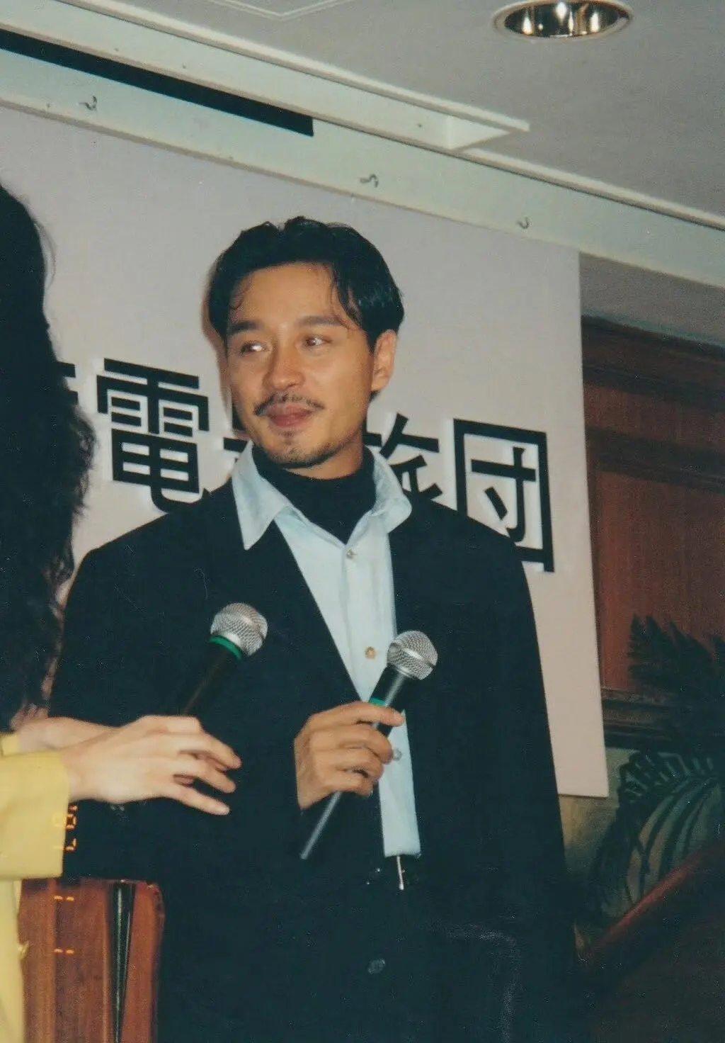 张国荣