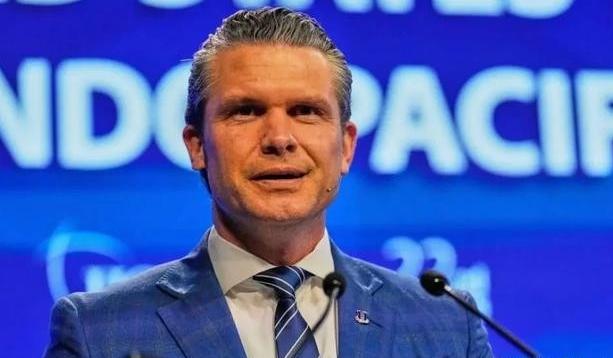 赫格塞思，已经被特朗普盯上了。英国媒体把话说死：这位主张对伊朗动手的国防部长，正