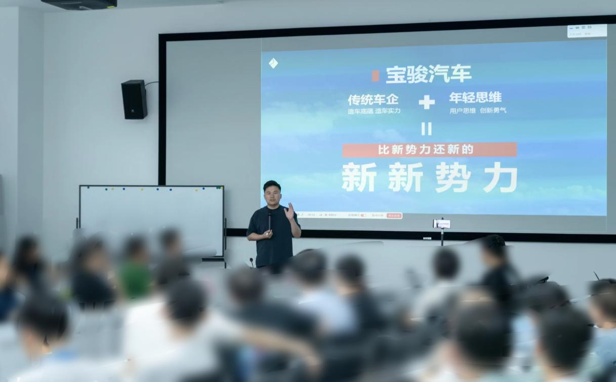 长江后浪推前浪，“新新势力”正在强势崛起！
 
理想、蔚来这几家新势力车企目前的