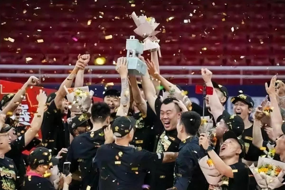辽宁本钢的如意算盘

5月8日，CBA总决赛开打，采用2-2-1-1-1七局四胜