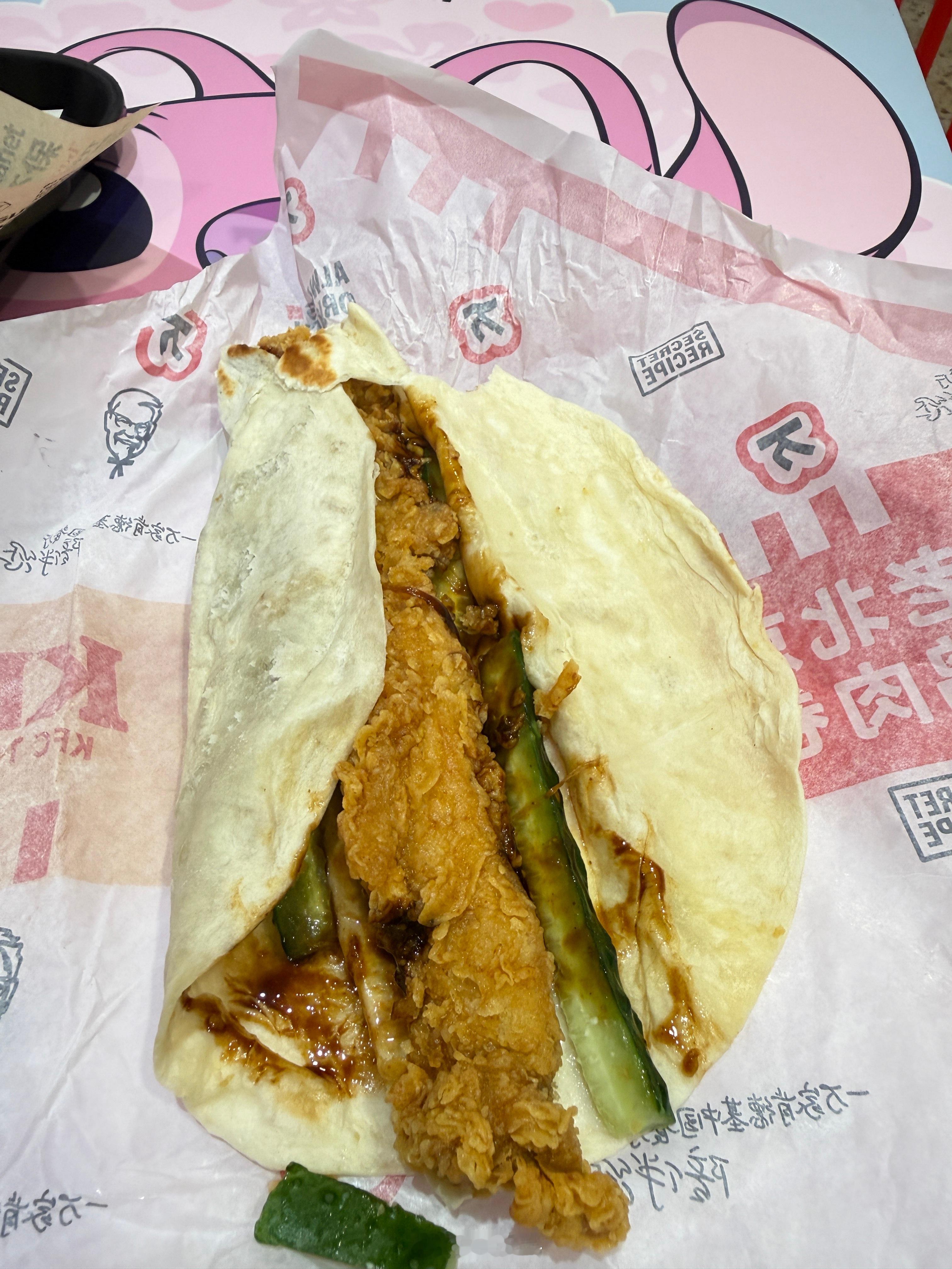 交代旅蛙：老卷不要葱，饮料要九珍果汁结果老卷不仅有葱，饮料还是世界上最恶心的0糖