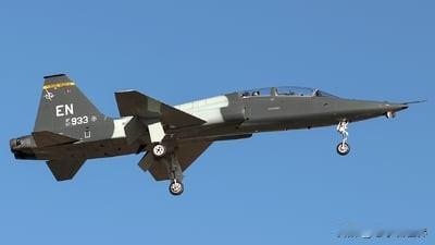 【美国空军一架教练机坠毁】
华盛顿时间2026年5月12日，美国空军第14飞行训