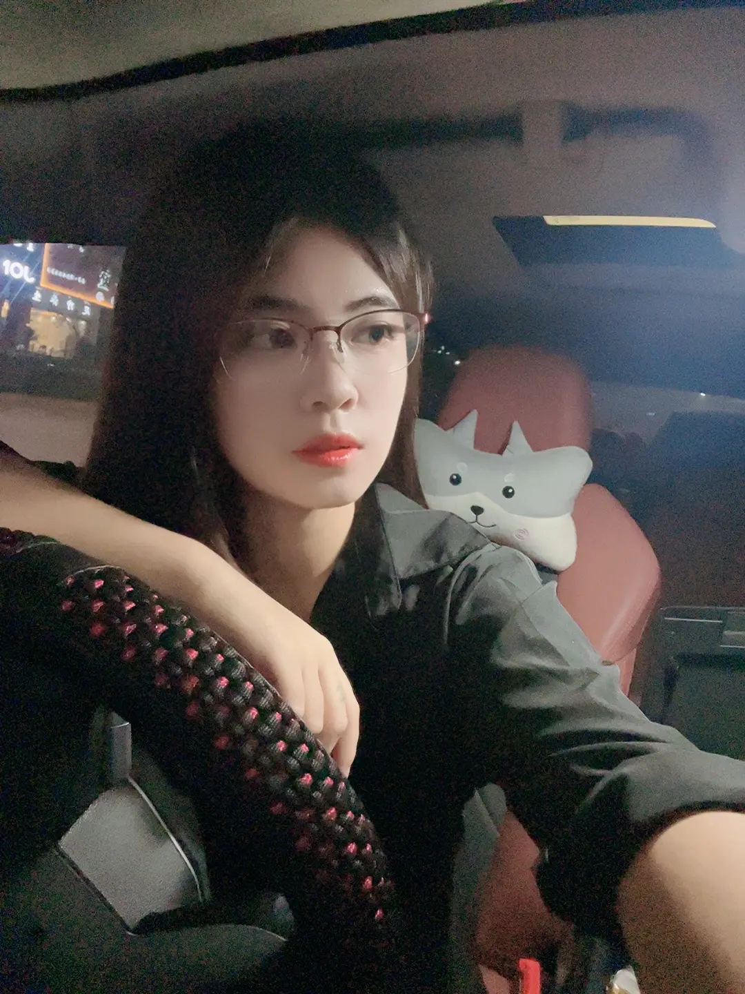 烟火人间，各有遗憾，今天比昨天好，这就是希望。