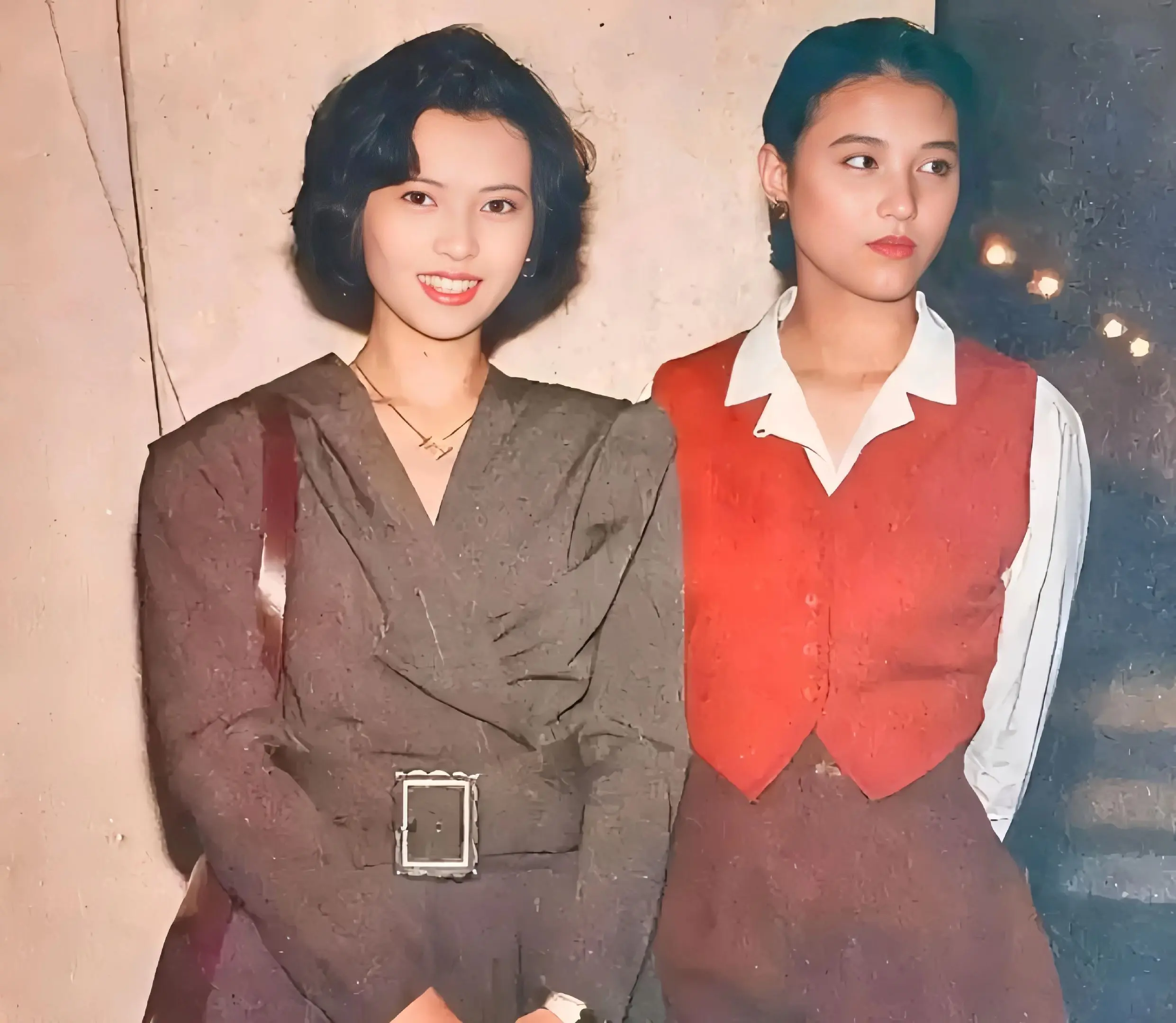 蓝洁瑛 周海媚