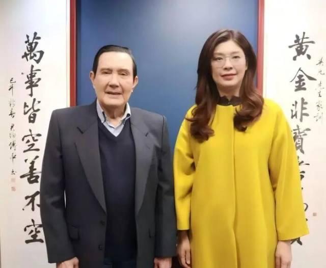 郑丽文跟马英九，底色一样：都认一中、守九二共识、反急独、要两岸和平。

差别在“