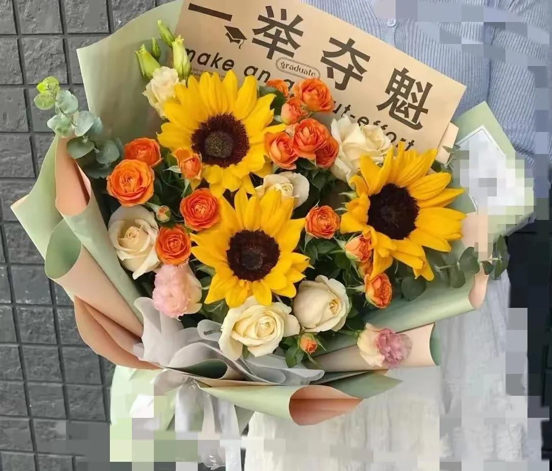 高考出分了，多少分会满意呢？感觉考了多少都在遗憾，一直在为未知的明天担心，各种迷