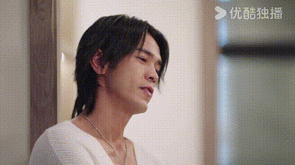 #黑色月光版回家的诱惑# 黑色月光里面的卓慧云与蒋基俊这俩人关系一看就很扭曲，尤