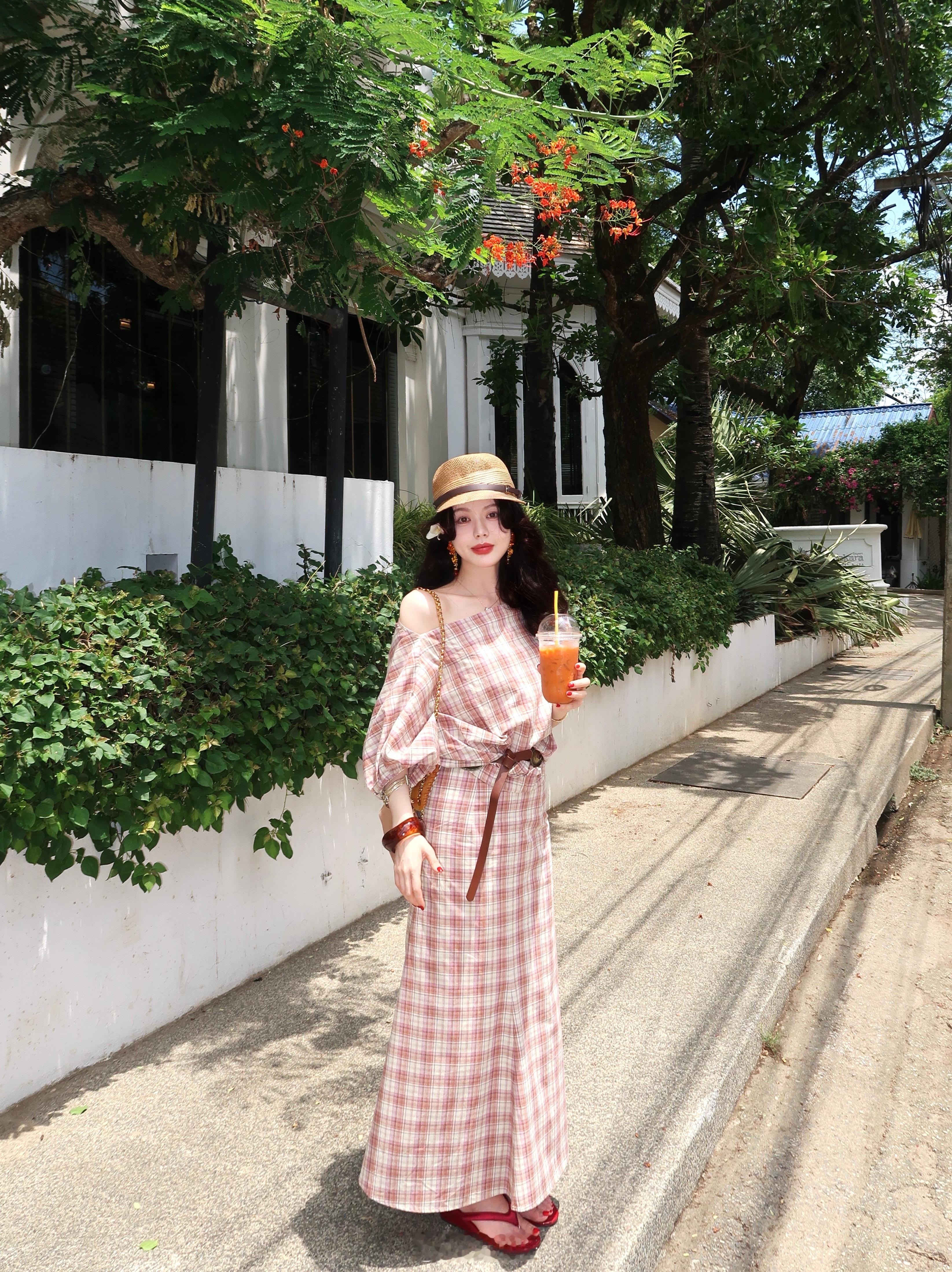 【5/14 20:00 大Eees 】🏺布拉格诗人 📖复古地很老钱的格纹棉质