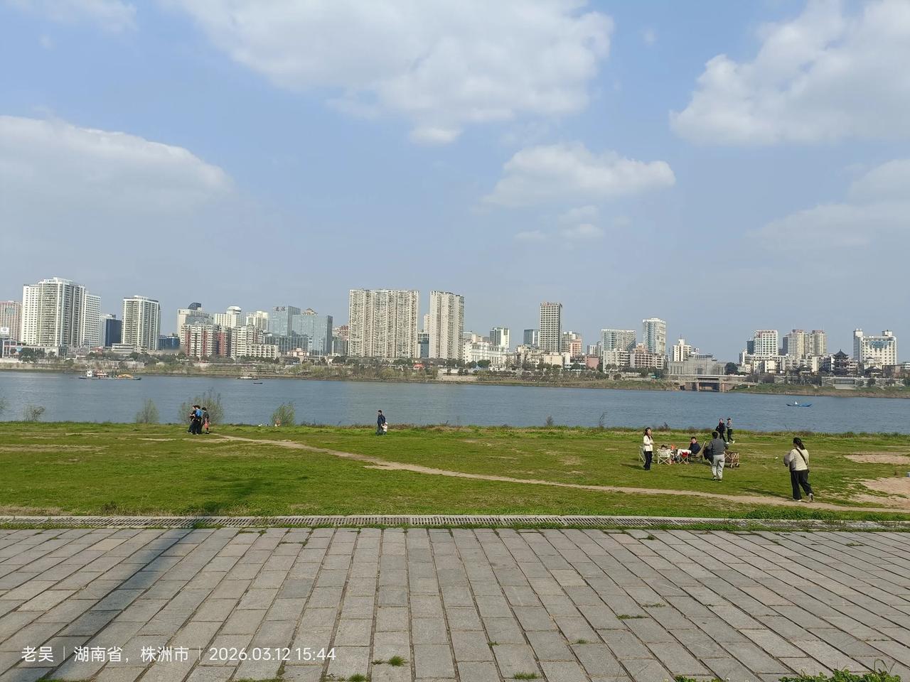 随手拍株洲春天里的株洲.湘江风光带