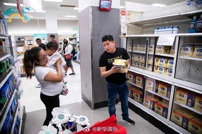 #雅培赔45亿但不承认对奶粉致病有责任#【雅培奶粉被控致婴儿严重疾病，与2000
