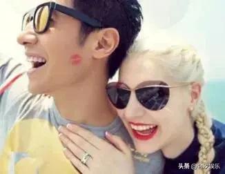 一次，撒贝宁回到家，看到龙凤胎孩子正在地上吃他的拖鞋，老婆李白就在一旁看着，并没