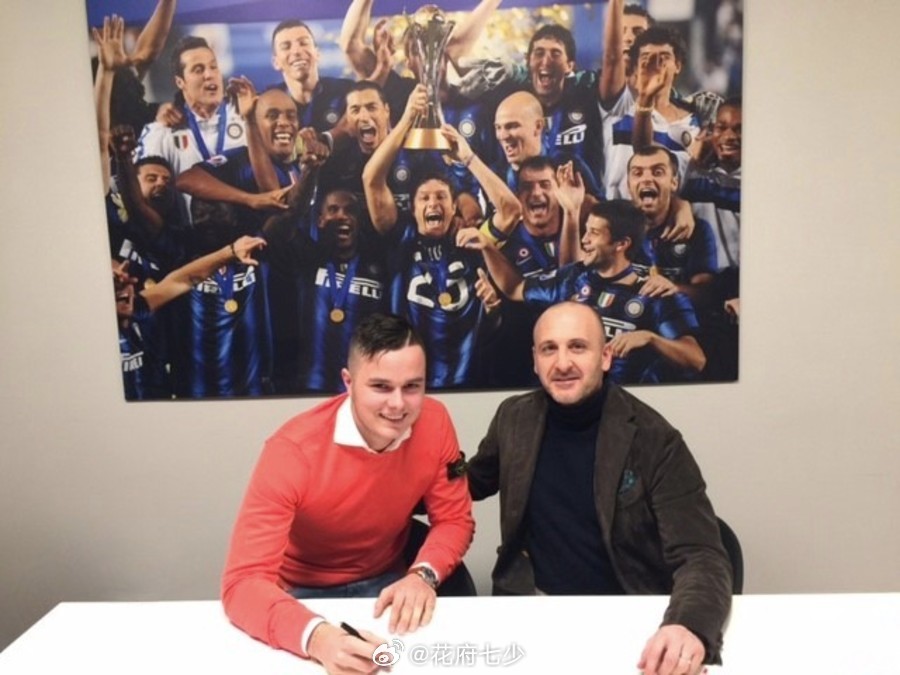 范赫斯登（Zinho Vanheusden，99.07.29）：最轻松的事就是决