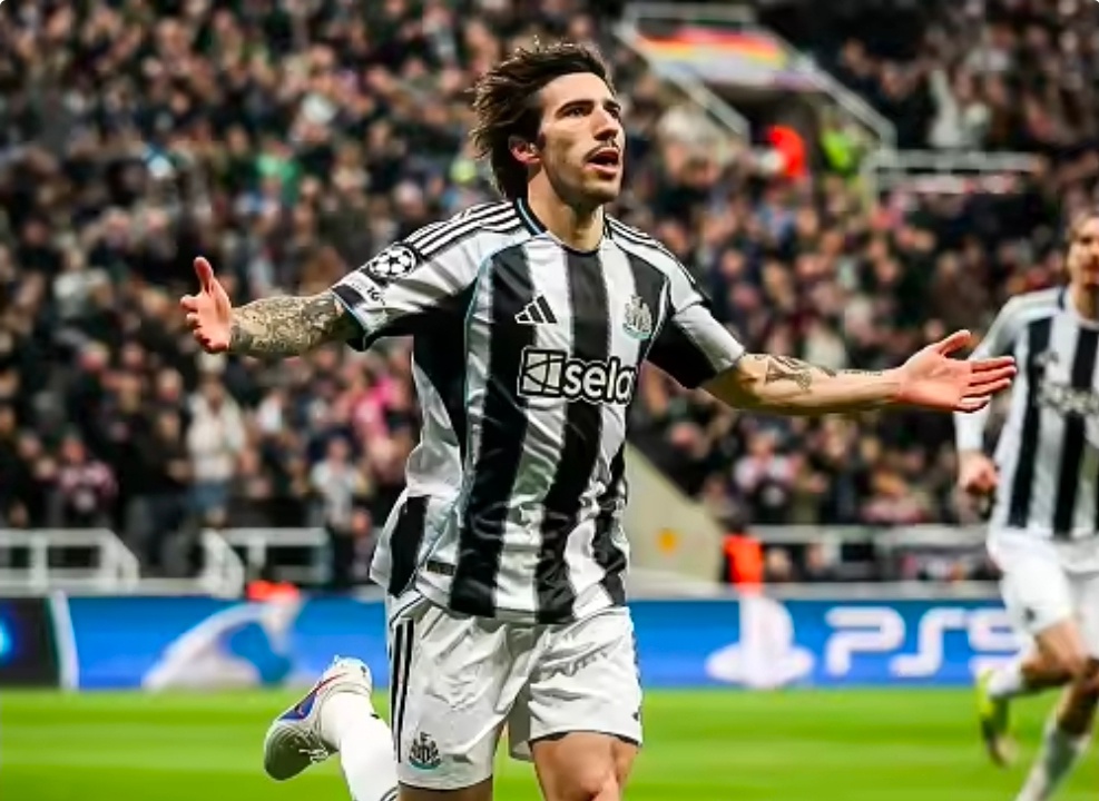 国际米兰无缘欧冠淘汰赛纽卡淘汰卡拉巴克晋级，6支英超球队全部跻身欧冠16强创历史