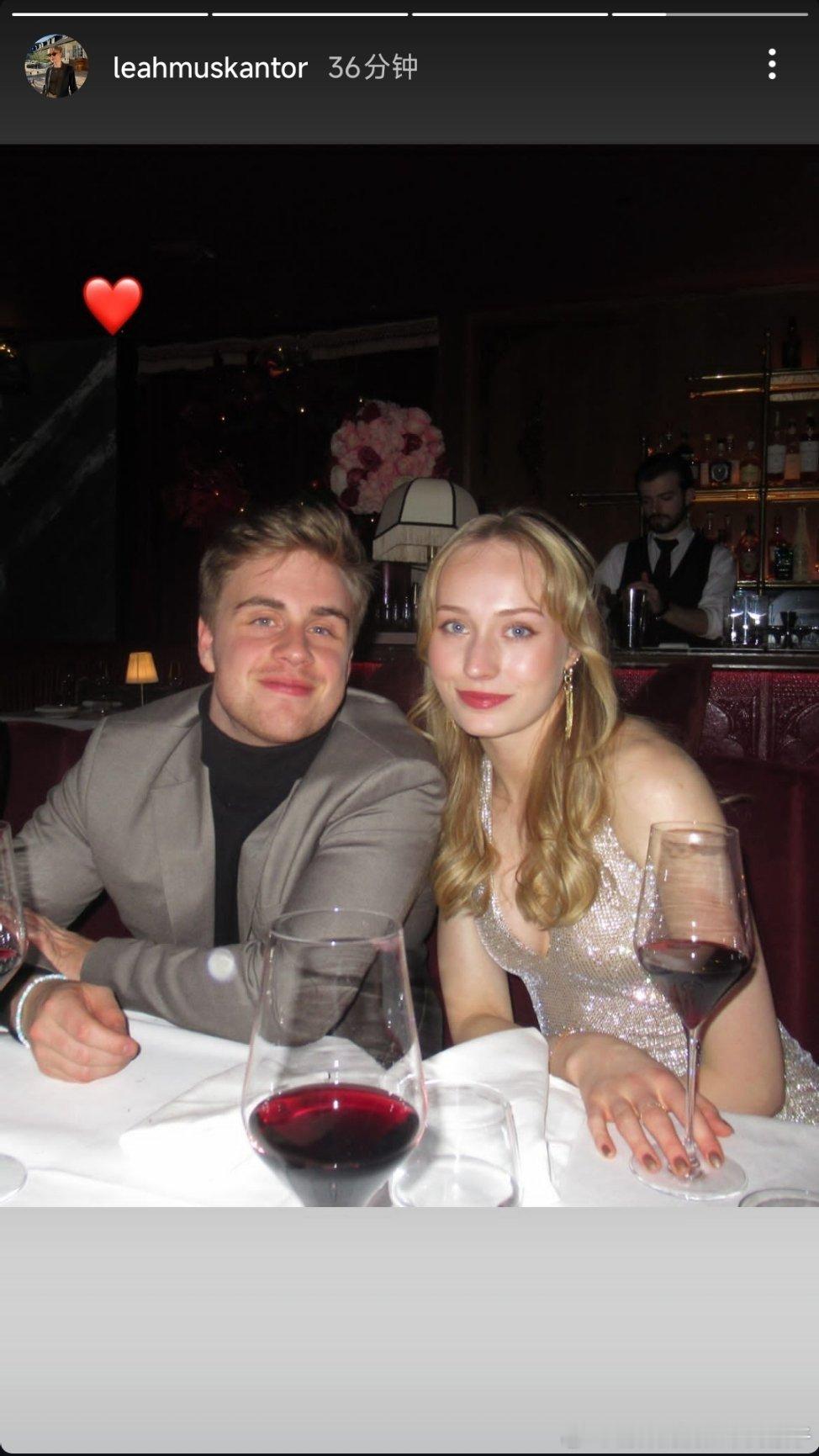 莫雷高德Leah与朋友们一起度过跨年聚会✨ 