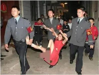 城管是被污名化，还是需要整治取消了?
