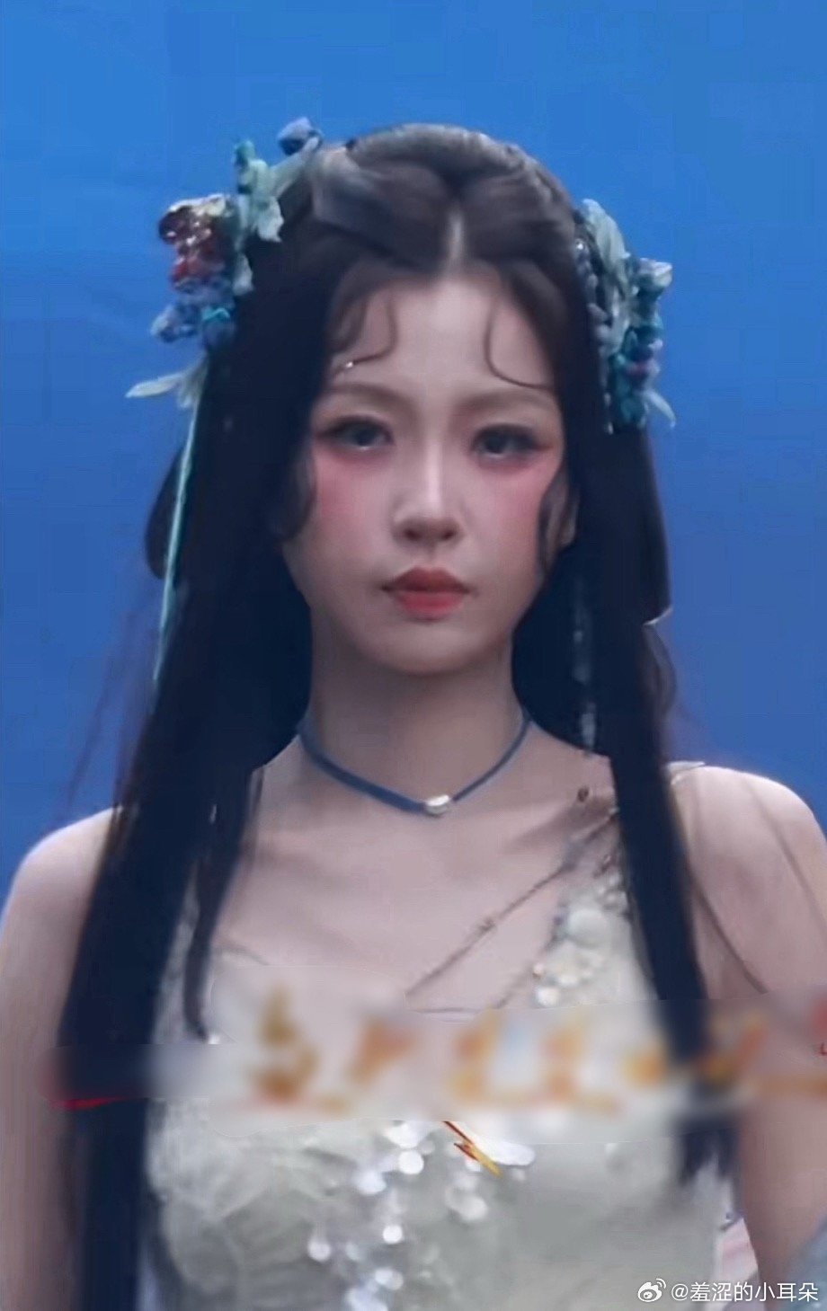 搞不懂为什么要在剧里画这种妆容 