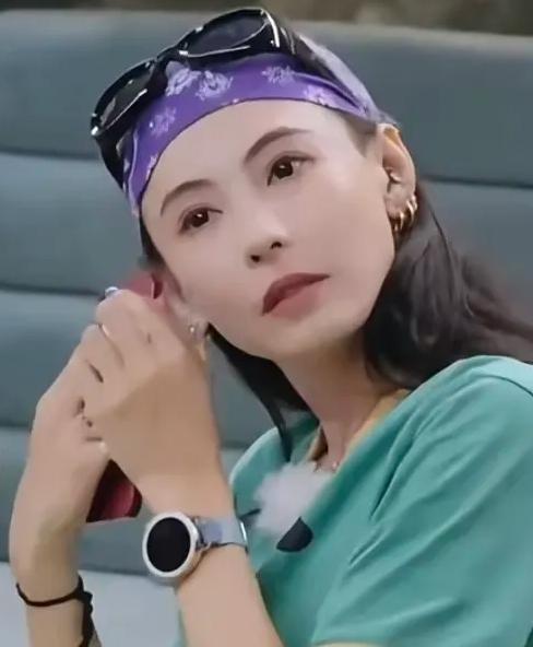 张柏芝被问想不想和谢霆锋复合？
张柏芝说：我们现在是好朋友，两人最重要是互相支持