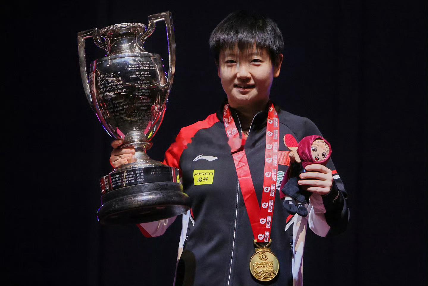 今天孙颖莎生日诶，生日快乐，希望莎莎在体坛继续闪耀的同时健健康康孙颖莎25岁生日