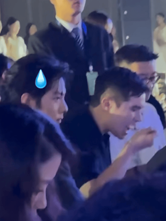 曹译文：天大的事先把饭吃了
