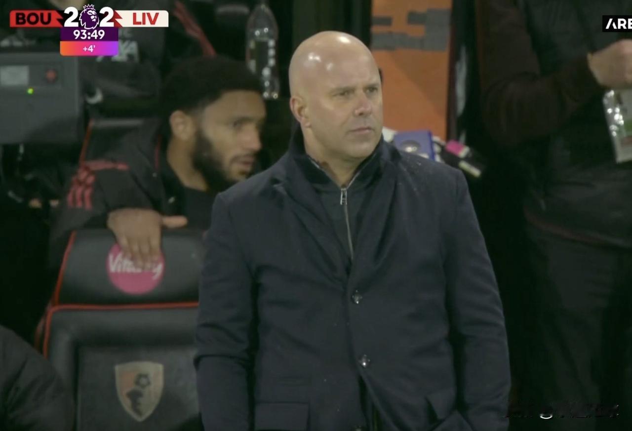 利物浦在昨夜英超补赛中遭伯恩茅斯95分钟绝杀，联赛五轮不胜且创下队史单季5次补时