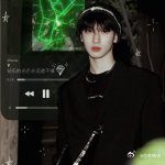 严浩翔也看过严浩翔out名场面 他分享的每一个名场面都像是一个笑话，经过他的讲述