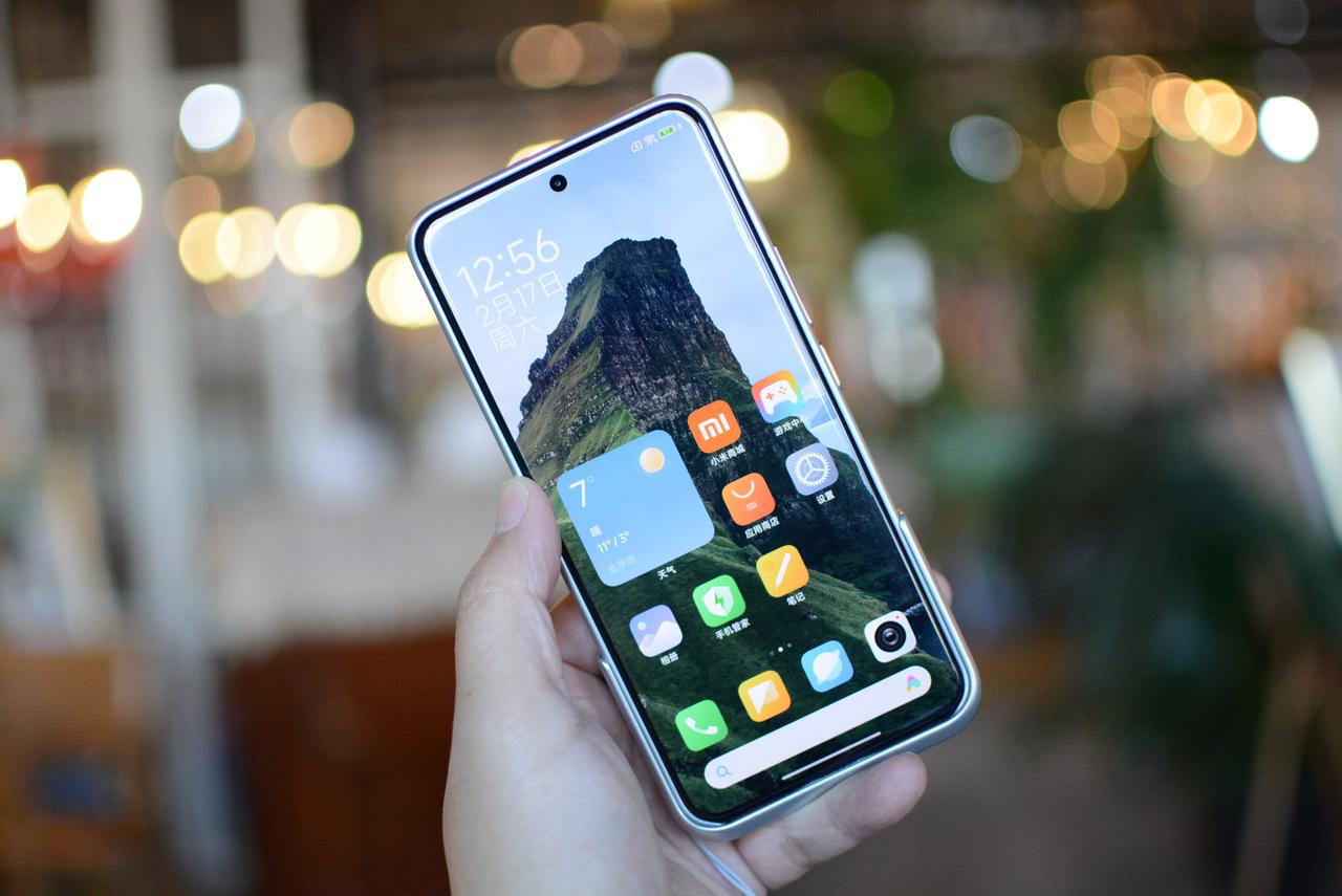 没想到小米也有被嫌贵的一天，小米14 Ultra这次6499起步被不少网友吐槽了