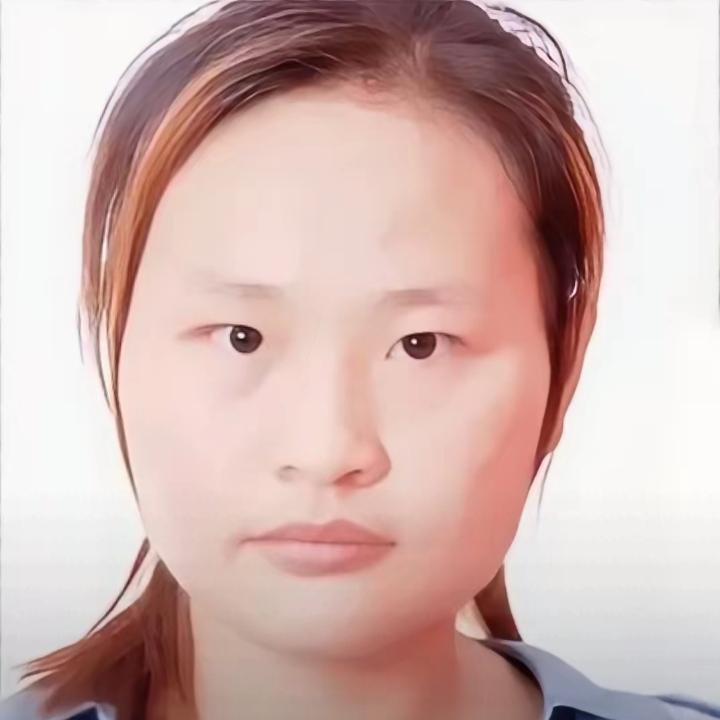 刷到安徽亳州的一桩荒唐事，人性的贪婪直刺眼球。

俩穷光棍靠给人装土，硬把捡来的