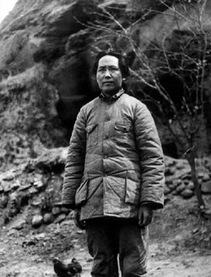 延安时期我党真的一穷二白吗？其实真实情况是，有过吃不上饭的难日子，也有过靠外援撑