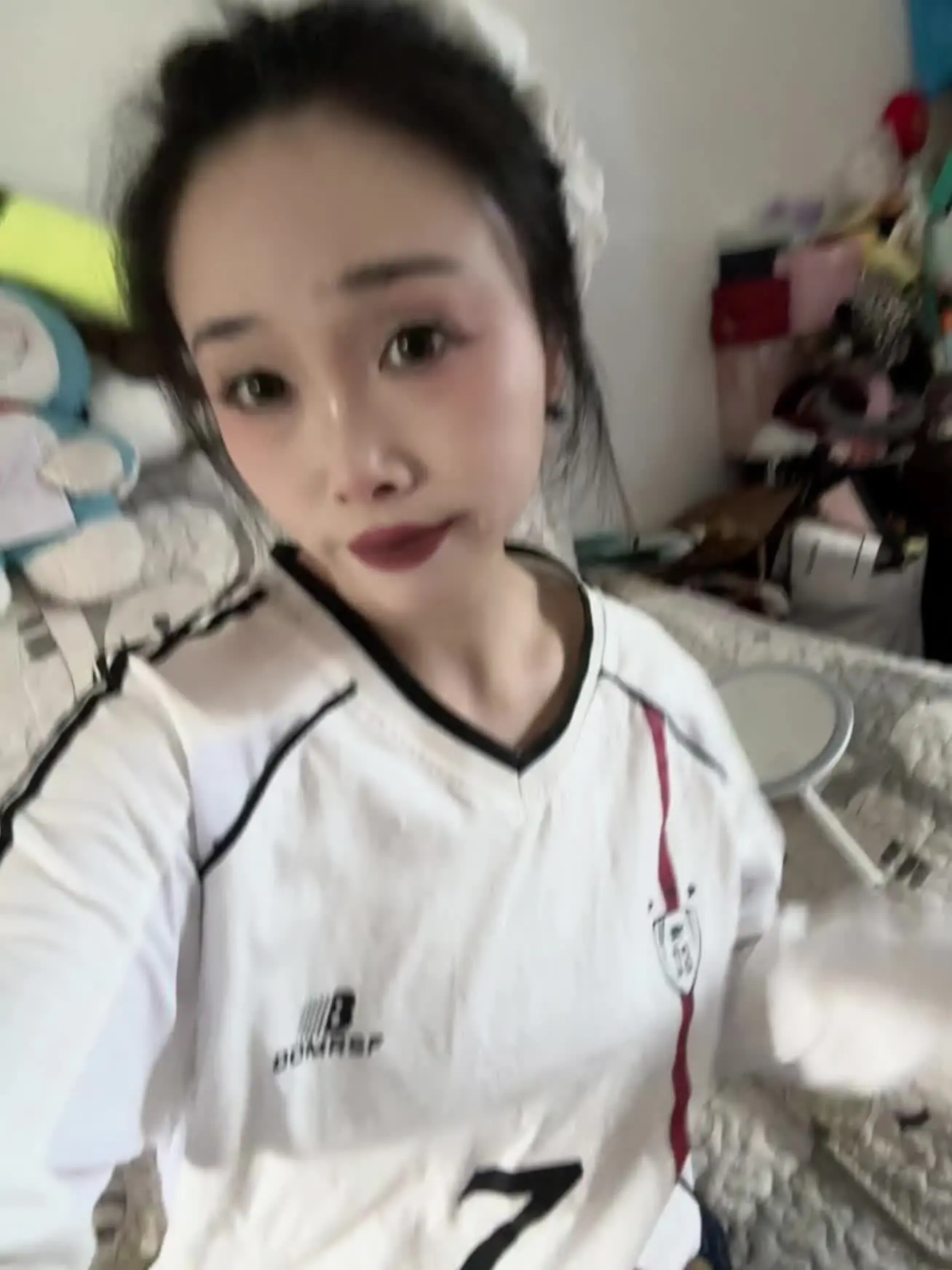 我是一个打工女强人 买衣服滴滴我哟