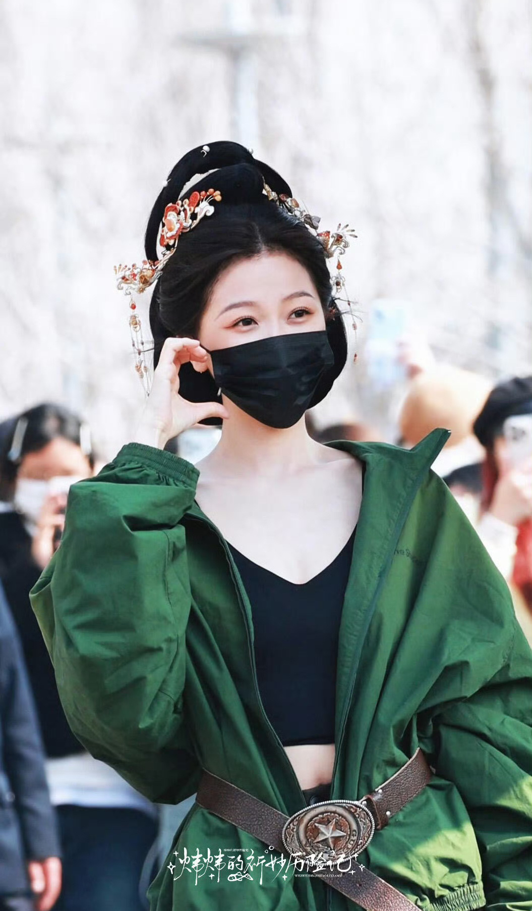 虞书欣云初新造型出妆路透，好美好贵气，期待喽！ 