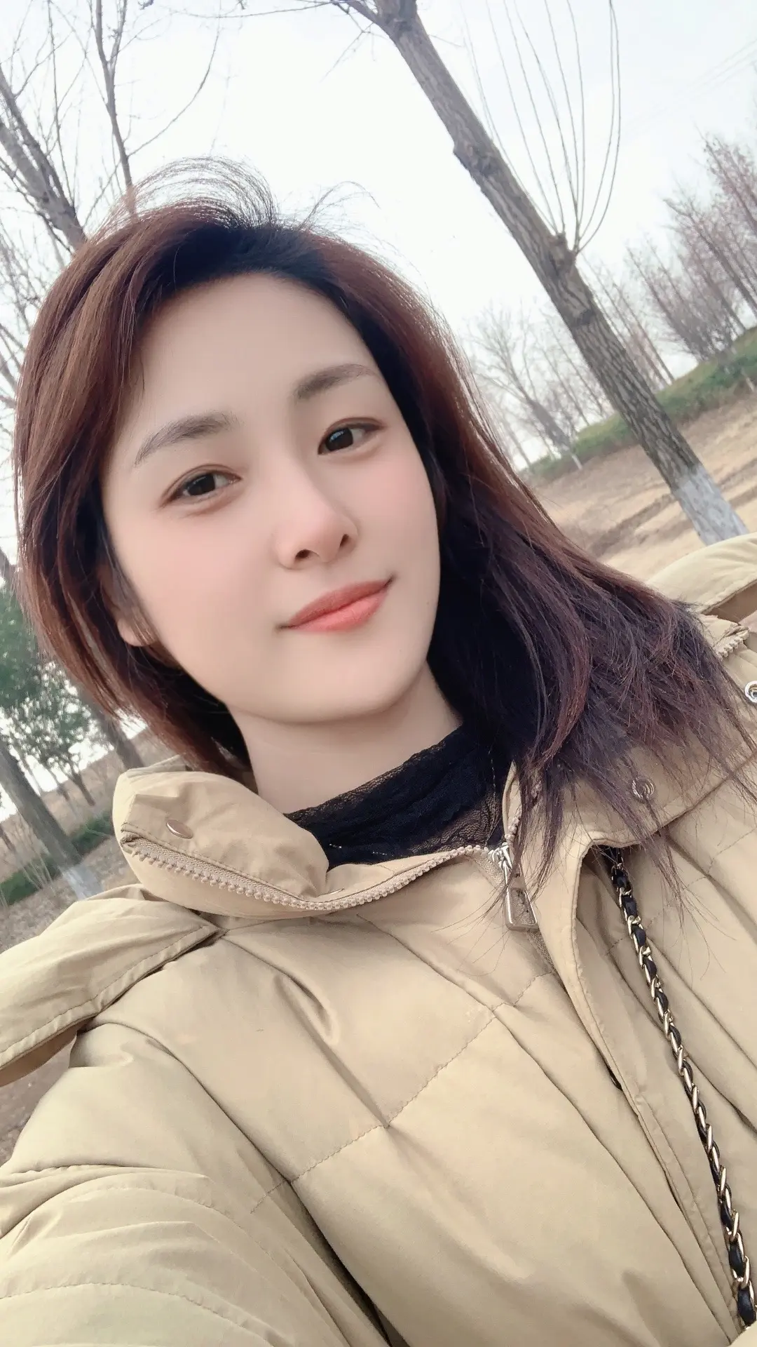 过往不恋，未来不迎，当下不负，努力做一个温暖的人，不求大富大贵，只求生...