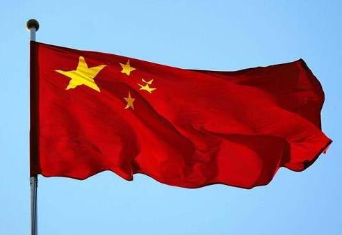 著名学术周刊《自然》杂志，根据2025年字全世界主要学术期刊刊登论文数量，评选出