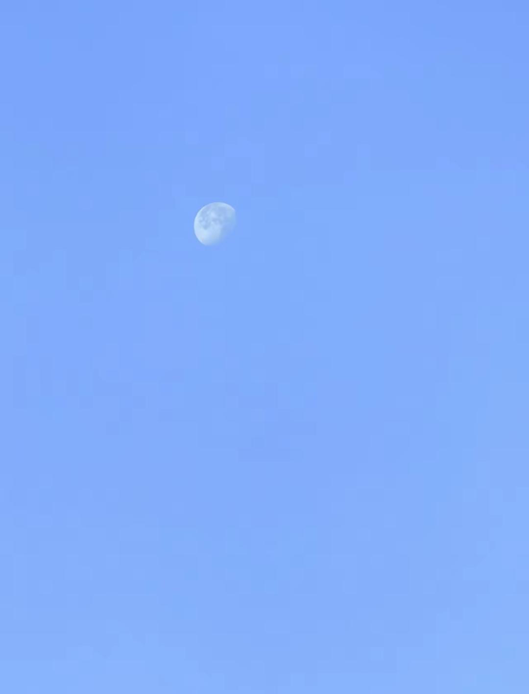 有人问，我们明明知道电诈园区在哪里，知道园主是谁，知道他们正在从事令人发指的违法