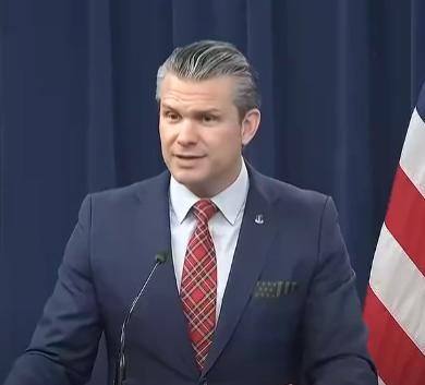 美军这征兵的事儿现在闹得是真没眼看，昨天在五角大楼那位叫“战争部长”的赫格塞思，