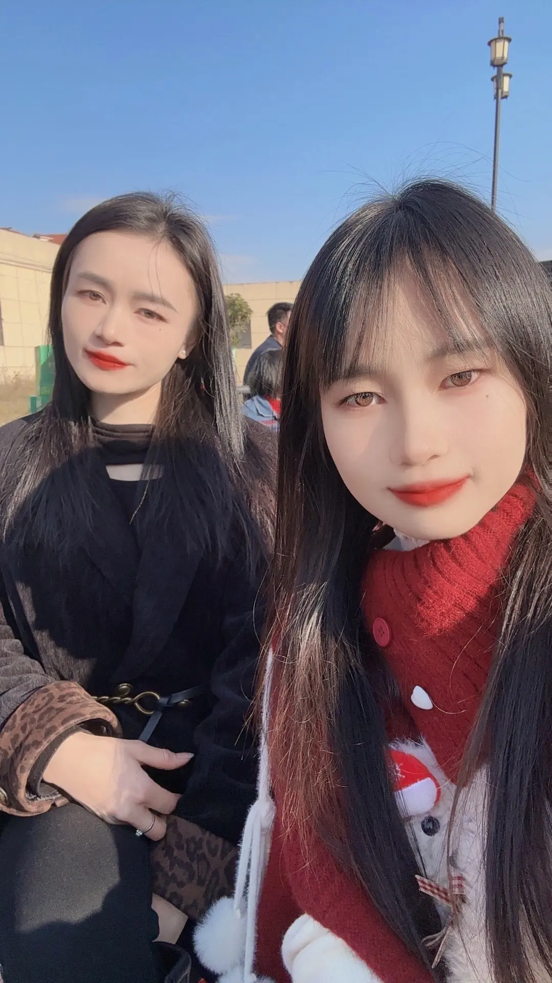 以前期待过年，现在却一点也高兴不起来，想得太多太多
