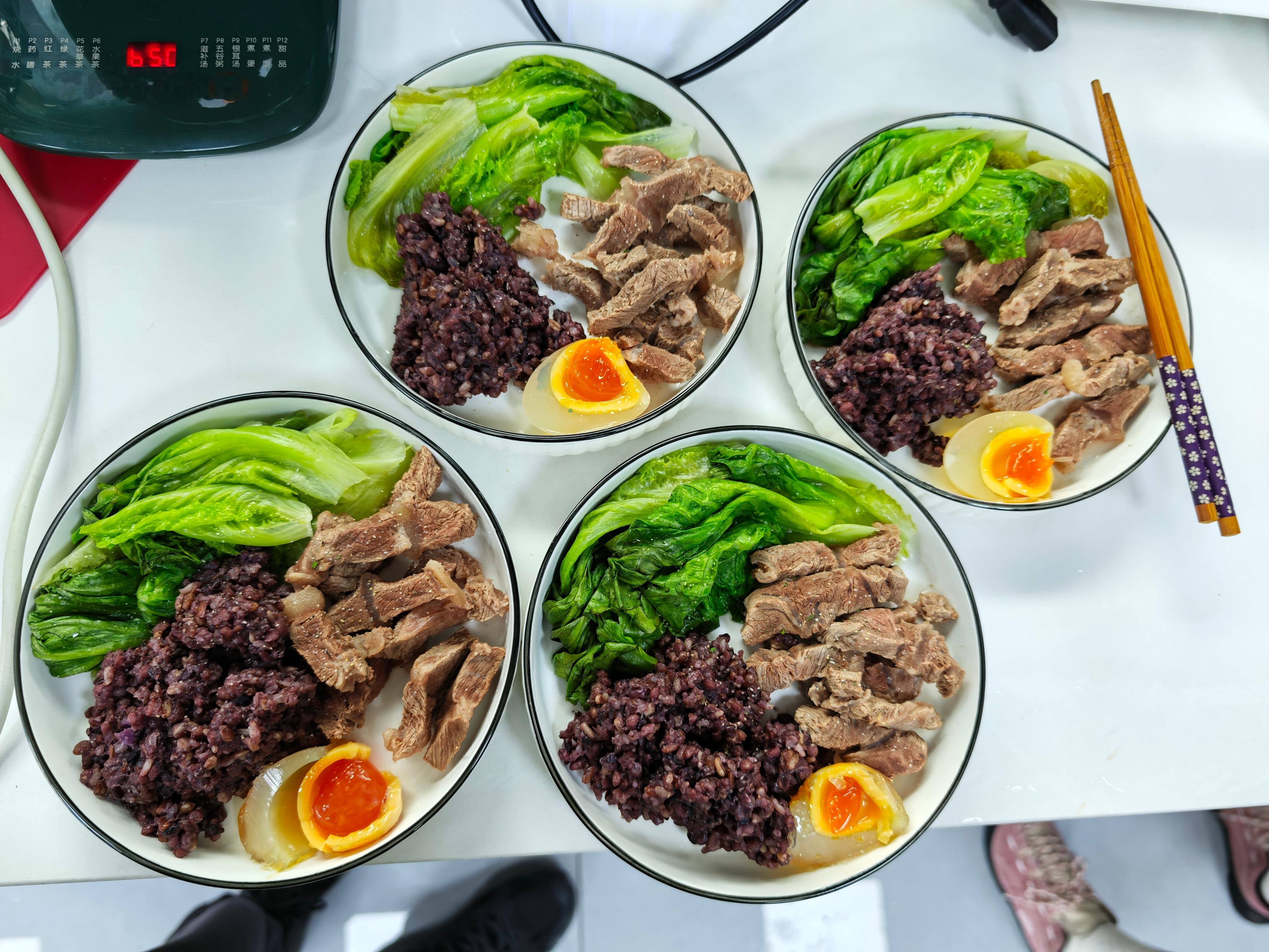 中午来超级车间混一顿减值午餐。 嘉兴·超级车间·汽车贴膜(嘉兴店)