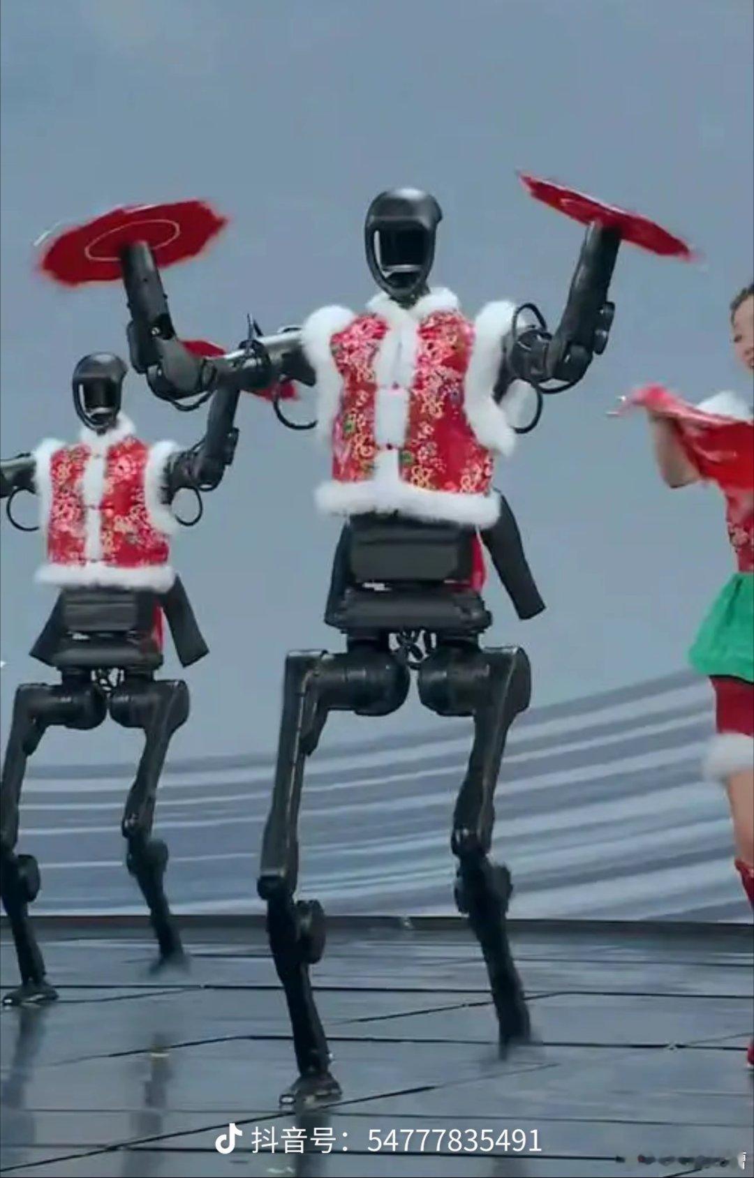 一年不到宇树机器人就进化成这样了？根本不敢想，歼36和歼50又进化了多少工业克苏