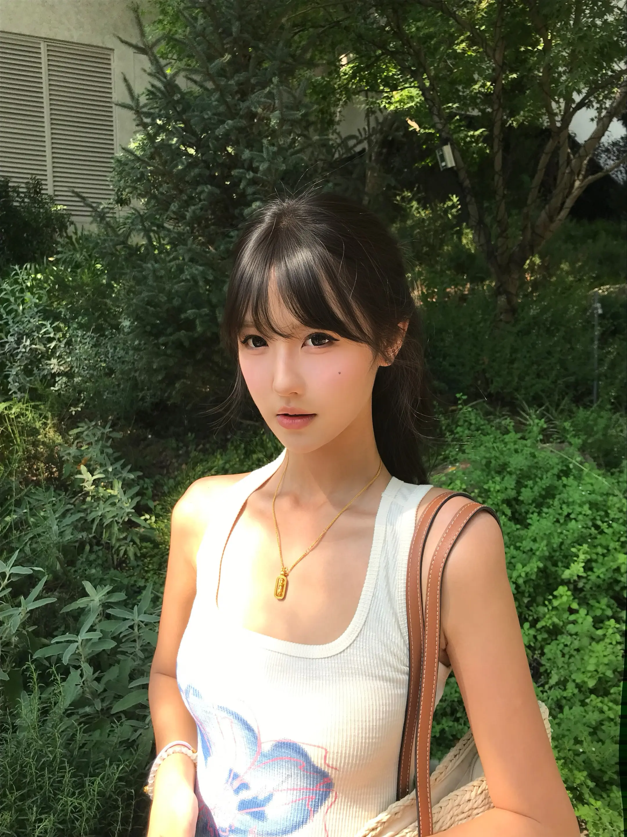 回憶突然閃了幀 你我又見了一面