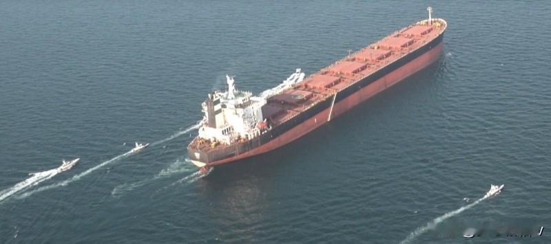 由于石油工业并仅仅能影响能源领域，甚至就连电子产品亦需要石油化工提供的分子薄膜作