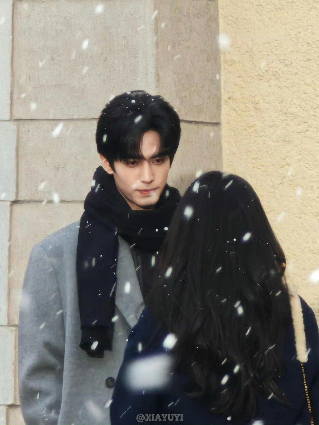 骄阳似我初雪一响纯爱登场 啊啊 最绝路透啊！[哇][哇][哇]光看着路透都让人心