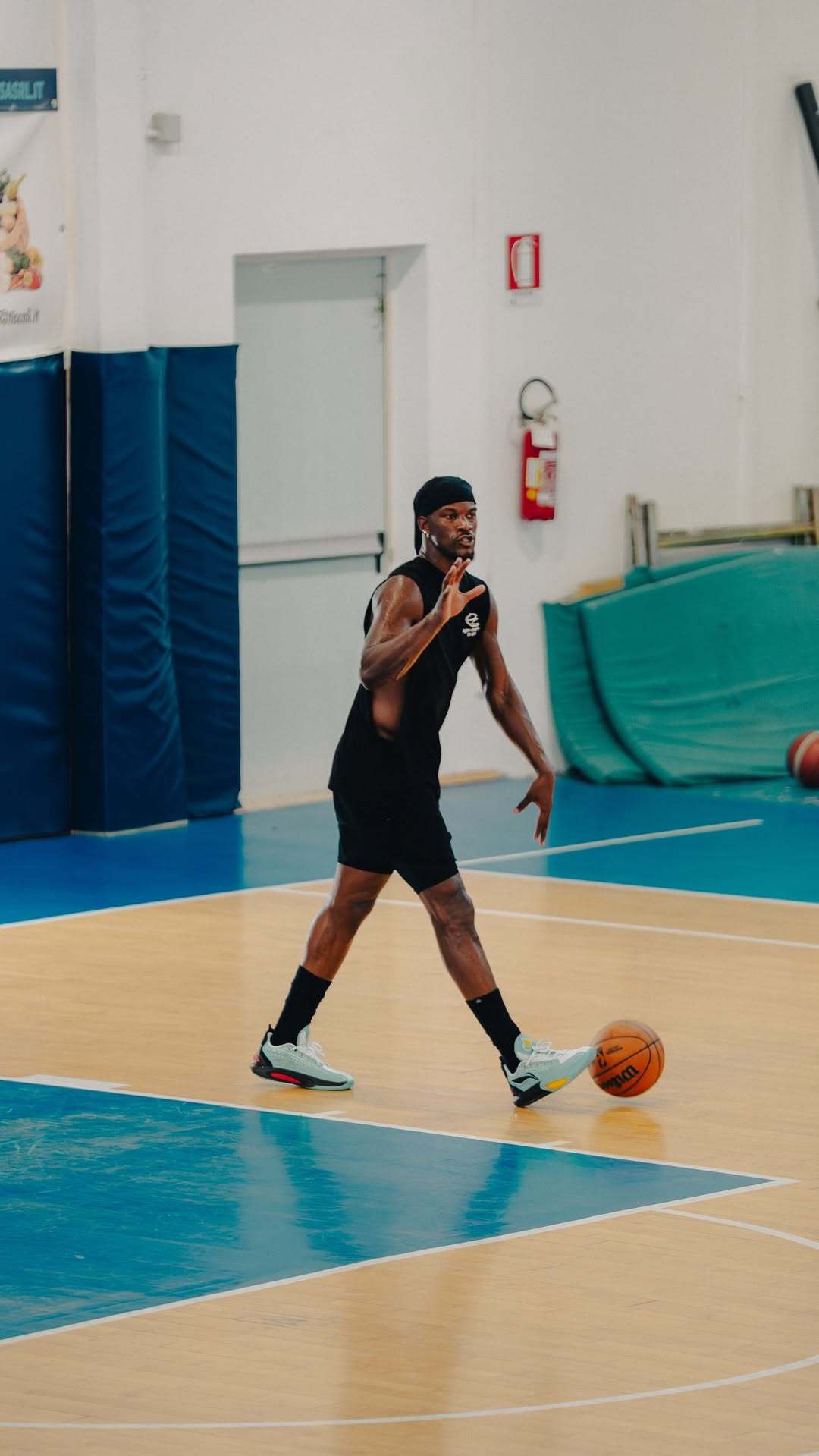 🇨🇳⏳🇭🇰李宁巴特勒中国行 ｜jimmybutler[超话]  ​​​