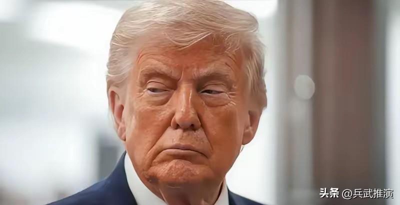 特朗普今天发文说：“现在随着伊朗的覆灭，美国最大的敌人已经变成激进左翼、极度无能